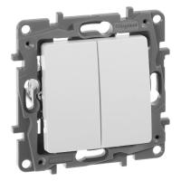 Легранд 672212 Переключатель 2-кл Белый