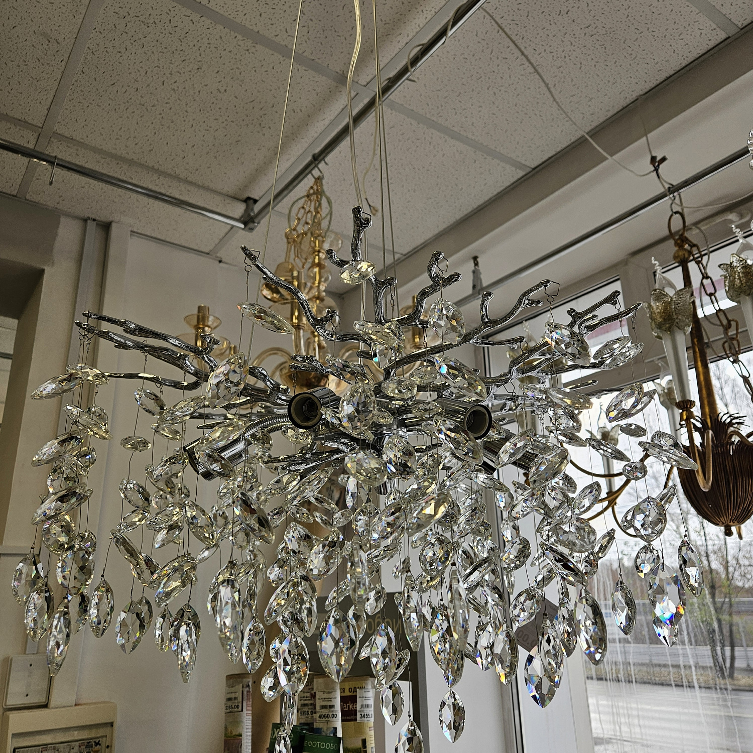 ЛУЧШИЕ ЛЮСТРЫ ДО 15 000 РУБ. — В НАЛИЧИИ! 